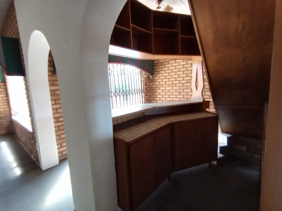 4 Bedroom Property for Sale in Parys Free State